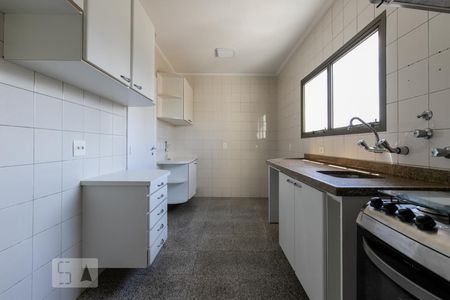 Apartamento à venda com 137m², 3 quartos e 2 vagasCozinha