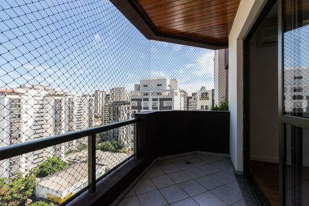 Varanda de apartamento à venda com 3 quartos, 137m² em Indianópolis, São Paulo