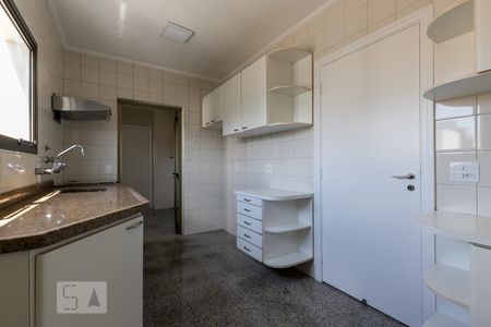 Apartamento à venda com 137m², 3 quartos e 2 vagasCozinha