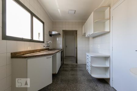 Apartamento à venda com 137m², 3 quartos e 2 vagasCozinha