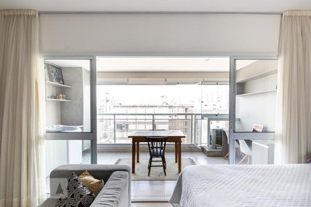 Studio para alugar com 47m², 1 quarto e 1 vaga Studio para alugar com 47m², 1 quarto e 1 vagaKitnet