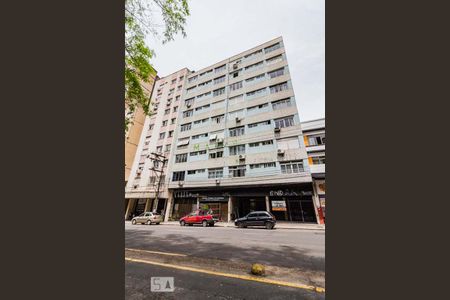 Apartamento para alugar com 35m², 1 quarto e sem vaga Apartamento para alugar com 35m², 1 quarto e sem vagaFachada