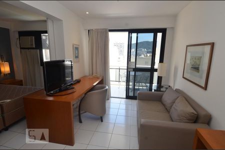 Sala de apartamento para alugar com 1 quarto, 43m² em Copacabana, Rio de Janeiro