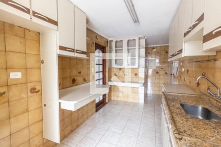 Apartamento para alugar com 110m², 3 quartos e 2 vagasCozinha
