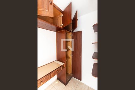 Apartamento para alugar com 110m², 3 quartos e 2 vagasQuarto de serviço