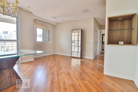 Sala de apartamento à venda com 2 quartos, 74m² em Bela Vista, São Paulo
