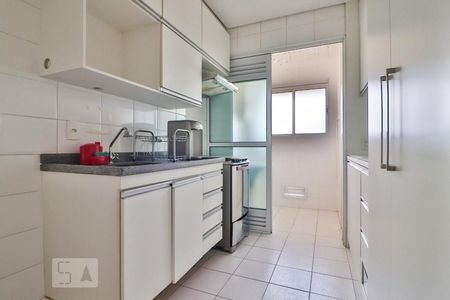 Apartamento à venda com 74m², 2 quartos e 1 vaga Apartamento à venda com 74m², 2 quartos e 1 vagaCozinha