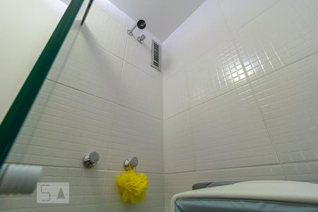 Apartamento à venda com 77m², 3 quartos e 1 vagaBanheiro da Suíte 1
