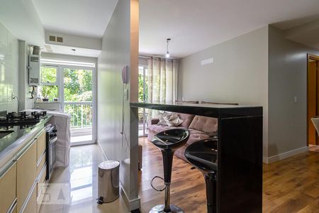 Apartamento à venda com 77m², 3 quartos e 1 vagaSala/Cozinha