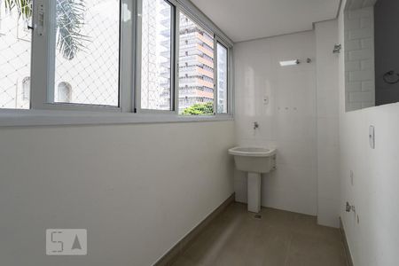 Apartamento para alugar com 190m², 3 quartos e 1 vaga Apartamento para alugar com 190m², 3 quartos e 1 vagaÁrea de Serviço