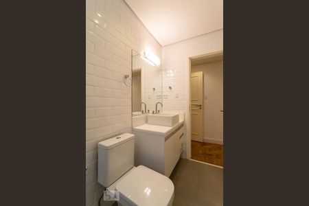 Apartamento para alugar com 190m², 3 quartos e 1 vaga Apartamento para alugar com 190m², 3 quartos e 1 vagaBanheiro 1