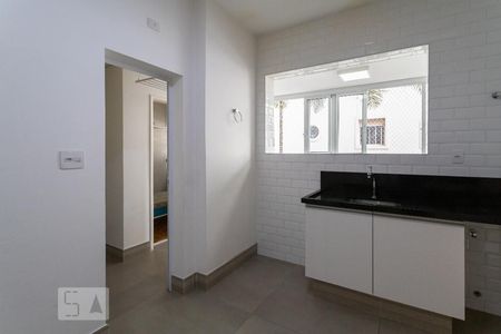 Apartamento para alugar com 190m², 3 quartos e 1 vaga Apartamento para alugar com 190m², 3 quartos e 1 vagaCozinha