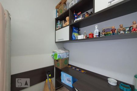 Casa à venda com 240m², 3 quartos e 2 vagasQuarto 3