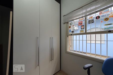 Casa à venda com 240m², 3 quartos e 2 vagasQuarto 3