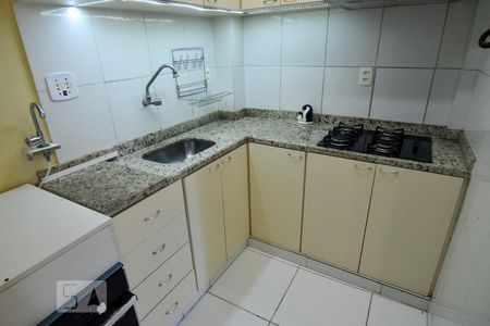 Cozinha de apartamento à venda com 1 quarto, 35m² em Centro, Rio de Janeiro