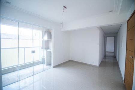 Sala de Apartamento com 2 quartos, 61m² Santo Antônio