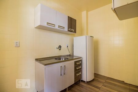 Cozinha de apartamento para alugar com 1 quarto, 46m² em Cidade Baixa, Porto Alegre