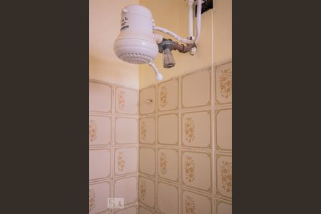 Chuveiro de apartamento para alugar com 1 quarto, 46m² em Cidade Baixa, Porto Alegre