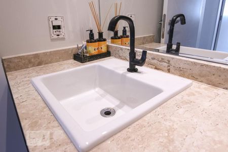 Apartamento à venda com 55m², 2 quartos e 1 vagaBanheiro Social