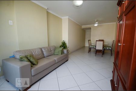 Apartamento à venda com 119m², 3 quartos e 2 vagasSala