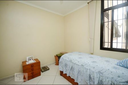 Apartamento à venda com 119m², 3 quartos e 2 vagasQuarto 2