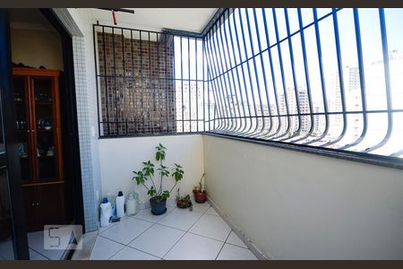 Apartamento à venda com 119m², 3 quartos e 2 vagasVaranda da Sala