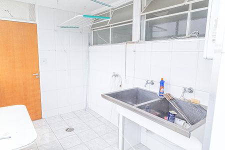 Apartamento para alugar com 120m², 2 quartos e 1 vaga Apartamento para alugar com 120m², 2 quartos e 1 vagaÁrea de Serviço