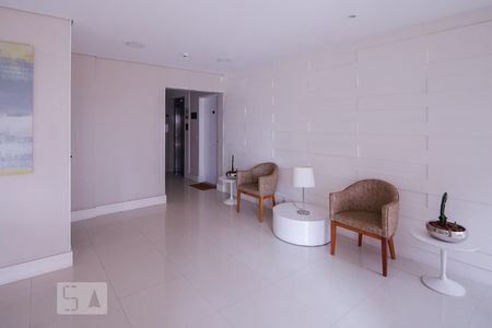Apartamento à venda com 61m², 2 quartos e 1 vaga Apartamento à venda com 61m², 2 quartos e 1 vagaHall Social