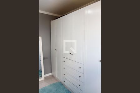 Quarto 1 de apartamento para alugar com 2 quartos, 58m² em Jardim Roberto, Osasco