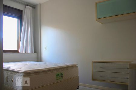 Quarto 01 de apartamento para alugar com 2 quartos, 87m² em Trindade, Florianópolis