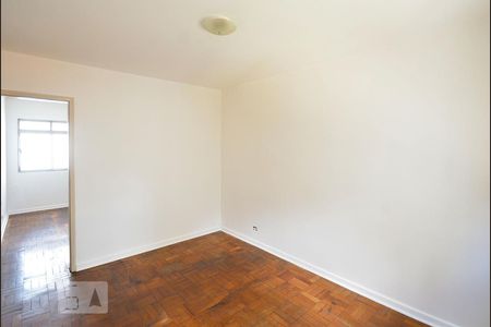 Quarto 1 de apartamento para alugar com 1 quarto, 38m² em Liberdade, São Paulo