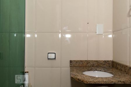 Casa de condomínio à venda com 92m², 3 quartos e 3 vagasBanheiro