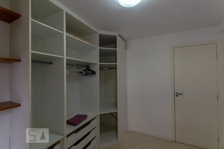 Quarto 1 de apartamento à venda com 2 quartos, 64m² em Santa Rosa, Niterói