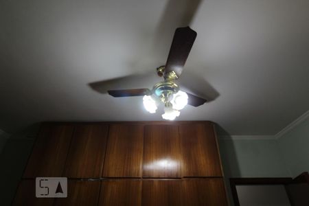 Casa à venda com 200m², 3 quartos e 4 vagasQuarto 