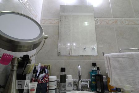 Casa à venda com 200m², 3 quartos e 4 vagasBanheiro