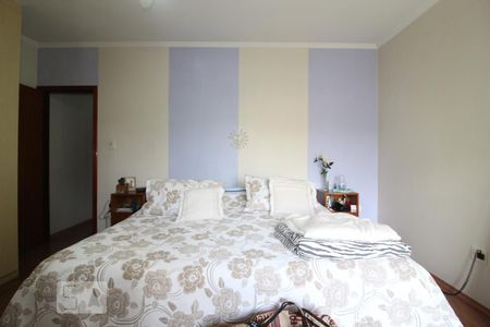 Casa à venda com 200m², 3 quartos e 4 vagasQuarto