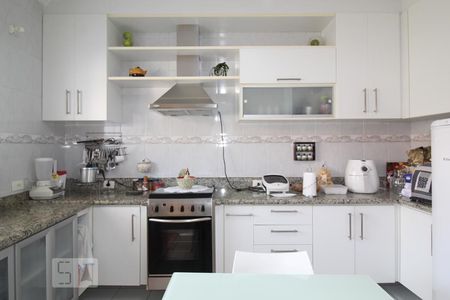Casa à venda com 200m², 3 quartos e 4 vagasCozinha