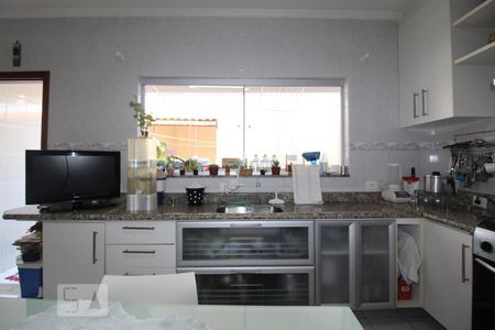 Casa à venda com 200m², 3 quartos e 4 vagasCozinha