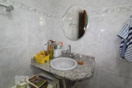 Casa à venda com 200m², 3 quartos e 4 vagasBanheiro