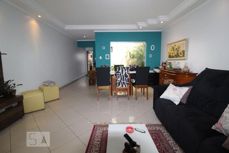 Sala de casa à venda com 3 quartos, 200m² em Cerâmica, São Caetano do Sul
