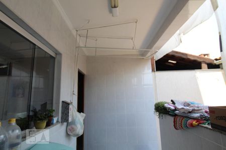 Casa à venda com 200m², 3 quartos e 4 vagasÁrea de Serviço