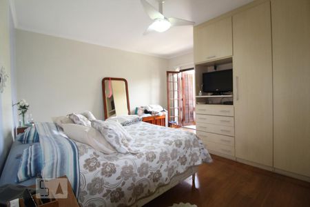 Casa à venda com 200m², 3 quartos e 4 vagasQuarto