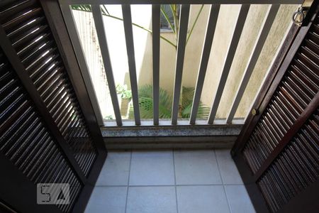Casa à venda com 200m², 3 quartos e 4 vagasVaranda do Quarto