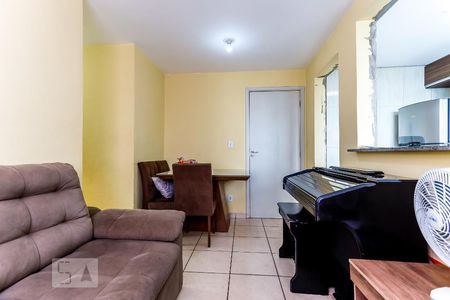 Sala de apartamento para alugar com 2 quartos, 50m² em Parque Novo Mundo, São Paulo