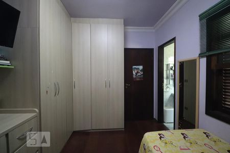 Casa à venda com 233m², 3 quartos e 5 vagasSuíte 3