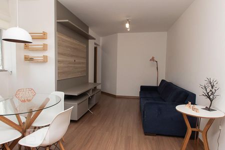 Sala de apartamento para alugar com 2 quartos, 55m² em Estrela do Oriente, Belo Horizonte
