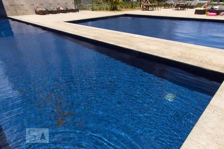 Apartamento para alugar com 55m², 2 quartos e 1 vagaPiscina