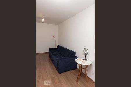 Sala de apartamento para alugar com 2 quartos, 55m² em Estrela do Oriente, Belo Horizonte