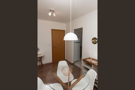 Sala de apartamento para alugar com 2 quartos, 55m² em Estrela do Oriente, Belo Horizonte