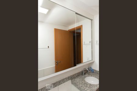 Apartamento para alugar com 55m², 2 quartos e 1 vagaBanheiro